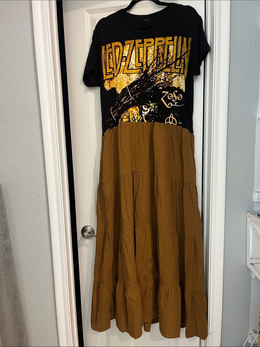 Led Zeppelin Graphic Maxi Dress in Black and Brown